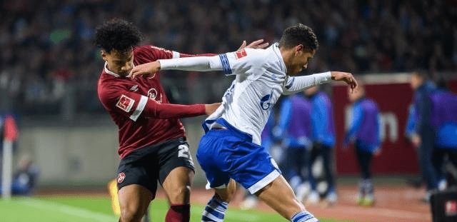 租住豪宅的 租住豪宅的