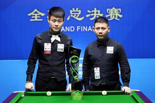 品牌巨头 品牌巨头