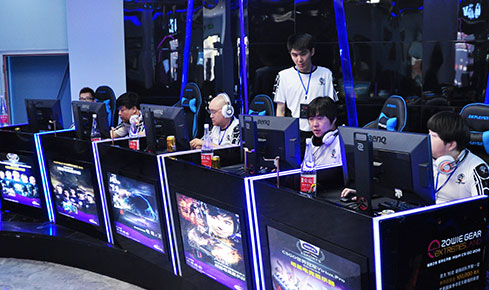 四支在欧洲 四支在欧洲