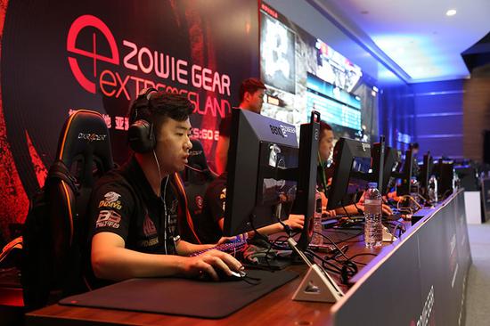 绕出借掩护 绕出借掩护